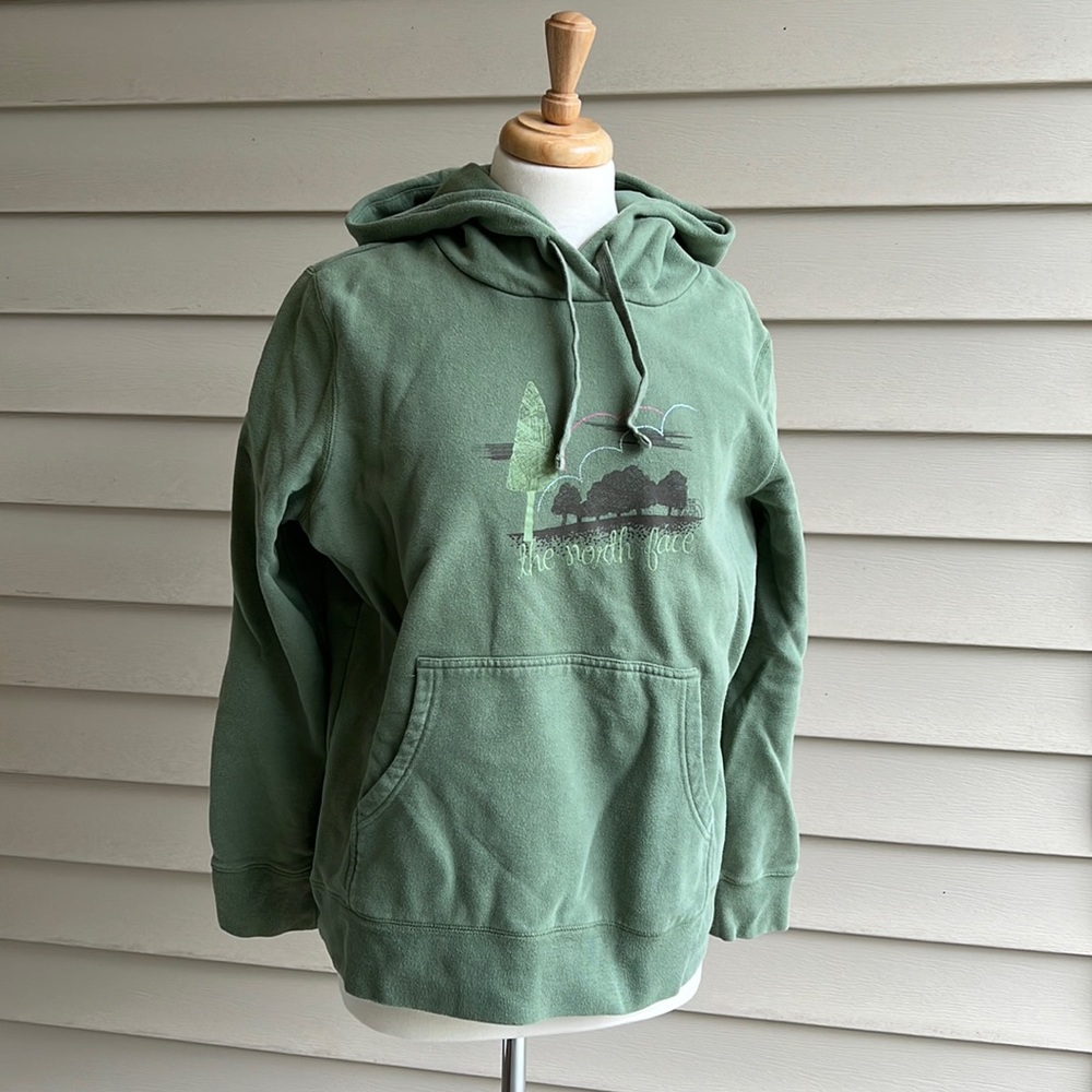 The North Face hoodie sz XL